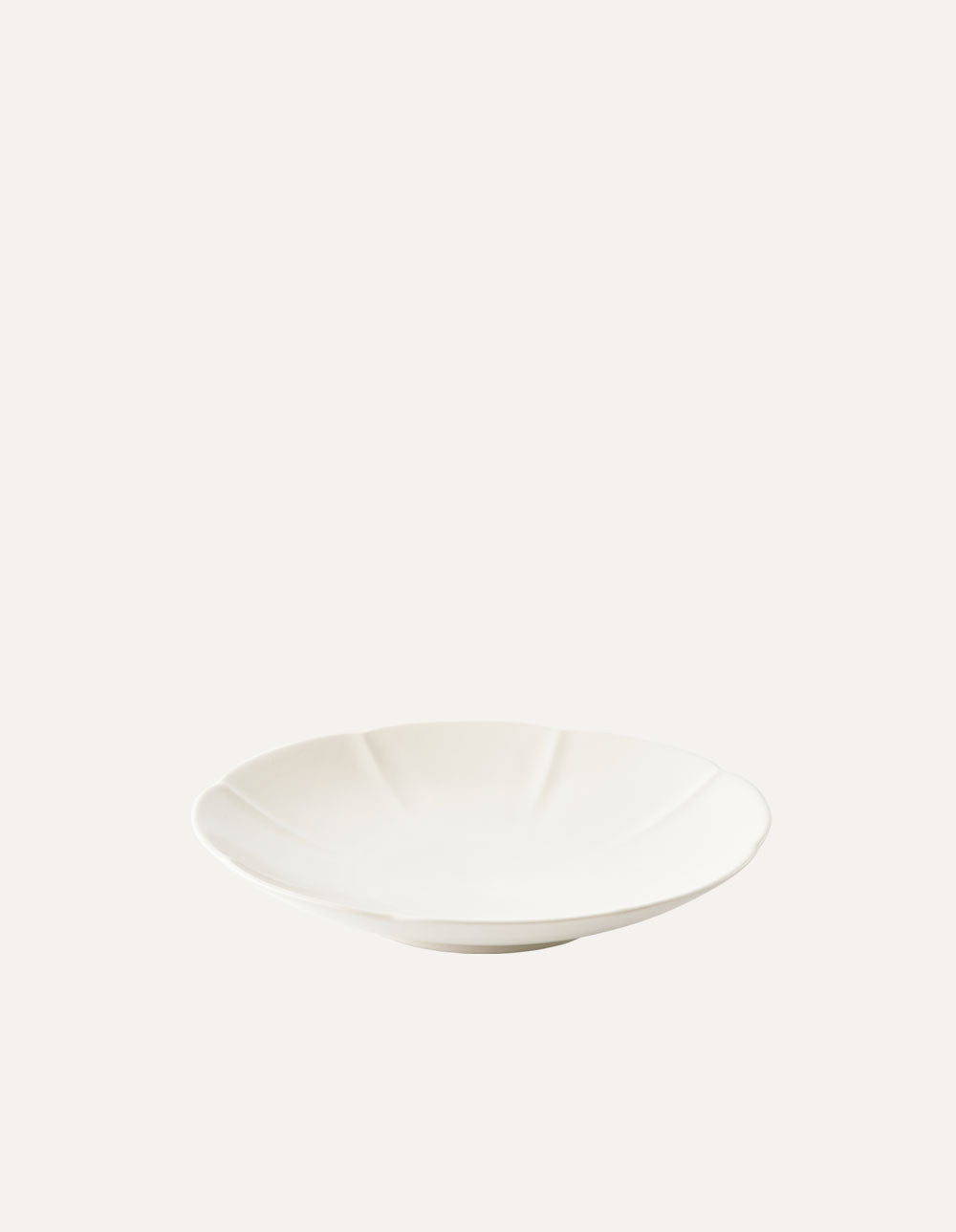 8 Edge Plate 19cm Cream